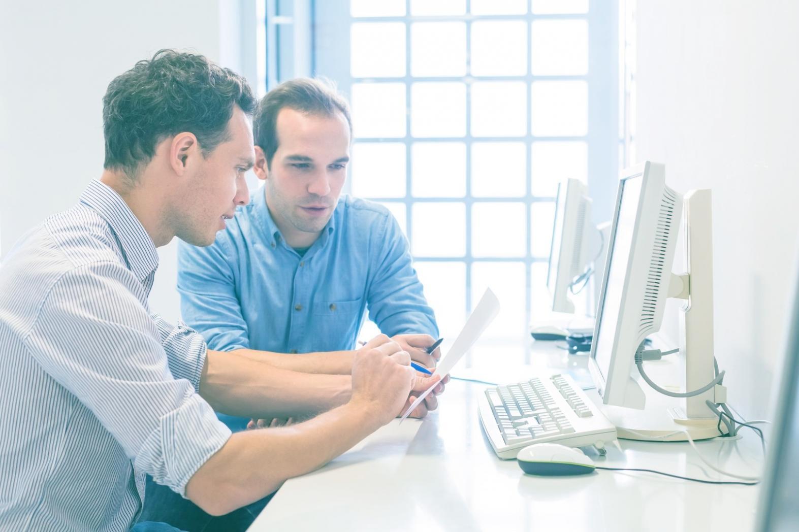 Deelnemers tijdens een live financieel webinar